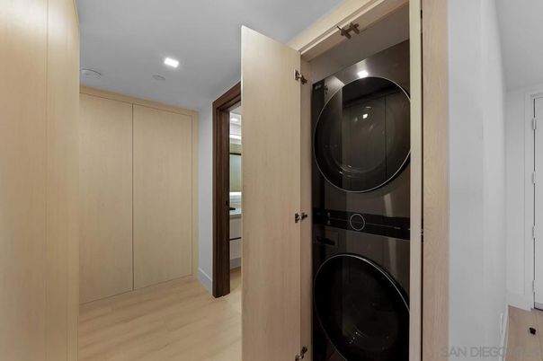 Interior, Recessed Lighting, Utility Closets, Washer, Wood Texture Flooring