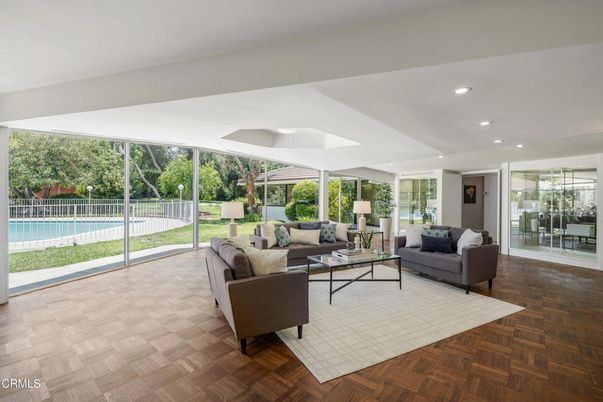 Interior, Living room, Recessed Lighting, Wood Texture Flooring