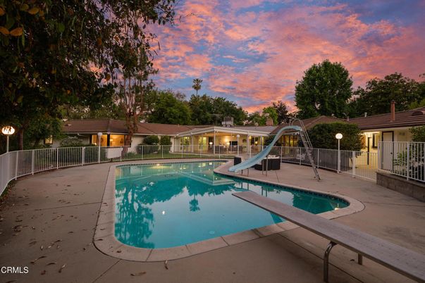Exterior, Playground, Pool