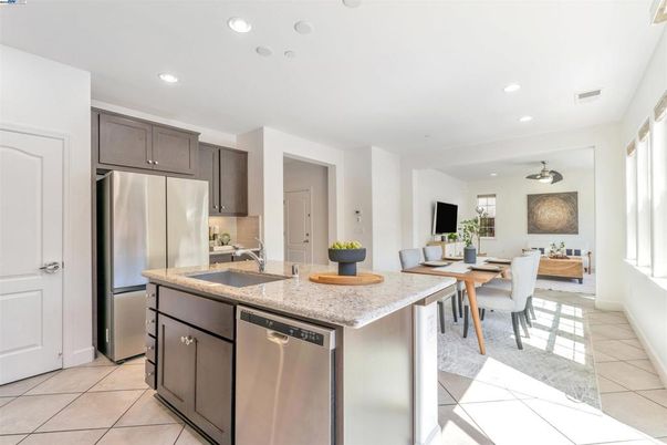 Dining room, Interior, Kitchen, Recessed Lighting, Stainless Steel Appliances
