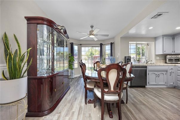 Dining room, Interior, Kitchen, Recessed Lighting, Wood Texture Flooring