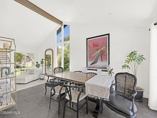 Dining room, Interior