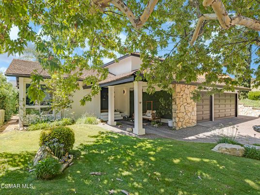 Backyard, Detached Garage, Exterior
