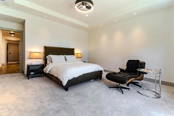 Bedroom, Interior, Pendant Lights, Recessed Lighting, Wood Texture Flooring