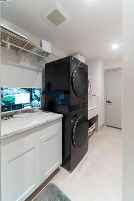 Interior, Recessed Lighting, Washer