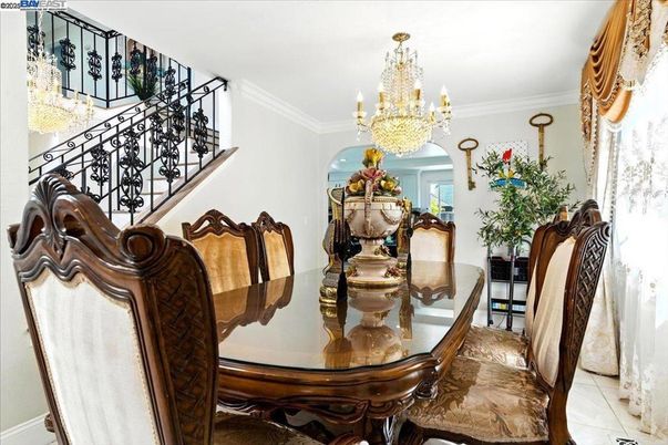 Chandelier, Dining room, Interior
