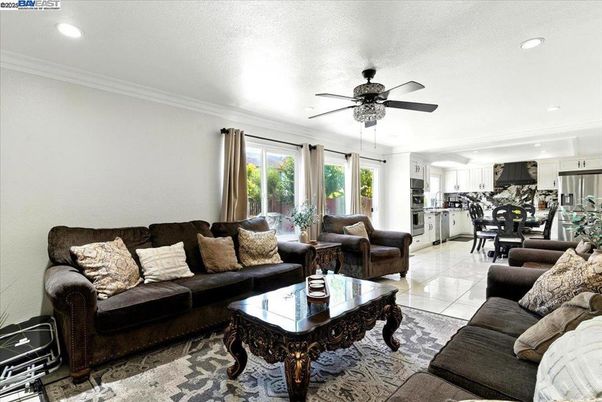 Dining room, Interior, Kitchen, Living room, Recessed Lighting