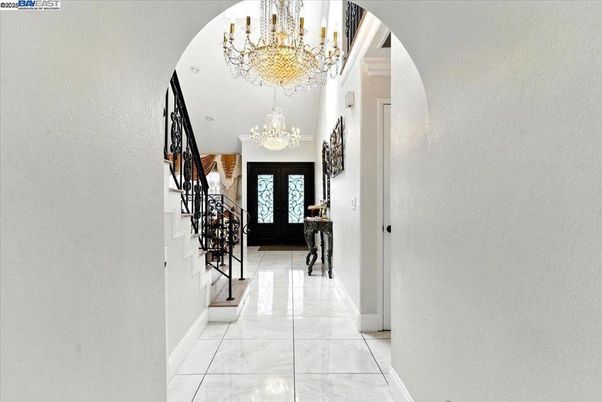Chandelier, Interior, Marble, Recessed Lighting