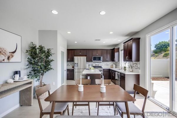 Dining room, Interior, Kitchen, Recessed Lighting, Stainless Steel Appliances