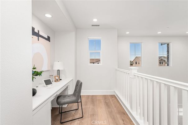 Home Office, Interior, Recessed Lighting, Wood Texture Flooring