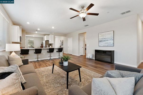 Interior, Kitchen, Living room, Recessed Lighting, Wood Texture Flooring