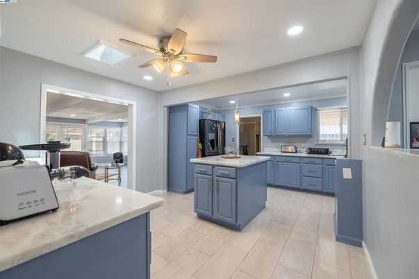 Interior, Kitchen, Pendant Lights, Recessed Lighting