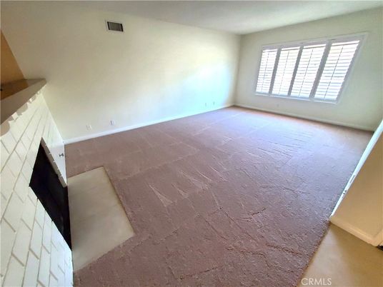 Empty room, Fireplace, Interior