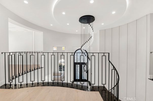 Interior, Pendant Lights, Recessed Lighting, Wood Texture Flooring