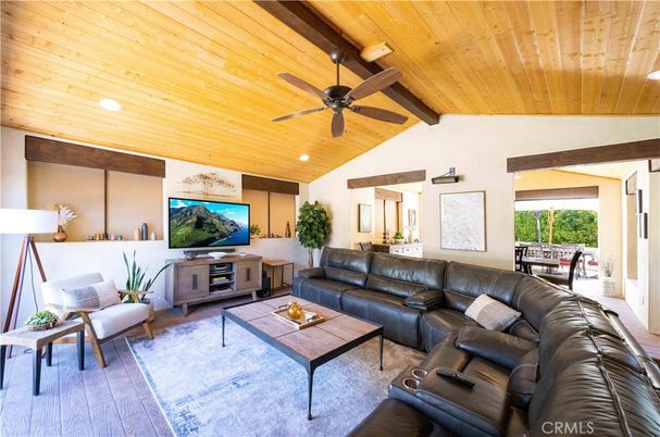 Interior, Living room, Recessed Lighting, Wooden Beams, Wooden Ceilings, Wood Texture Flooring