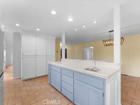 Bathroom, Dual Sink Vanities, Interior, Pendant Lights, Recessed Lighting