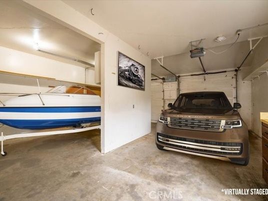 Garage, Interior
