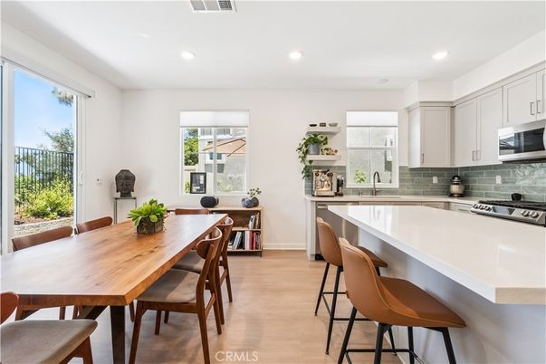 Dining room, Interior, Kitchen, Recessed Lighting, Wood Texture Flooring