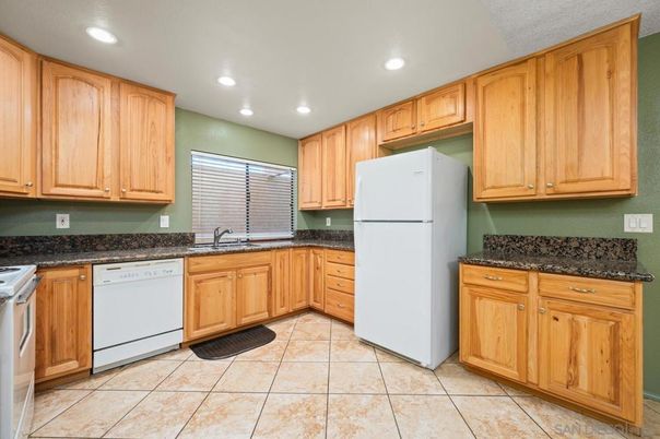 Interior, Kitchen, Recessed Lighting