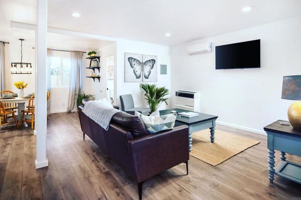 Home Office, Interior, Living room, Pendant Lights, Recessed Lighting, Wood Texture Flooring