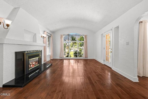 Empty room, Fireplace, Interior, Wood Texture Flooring
