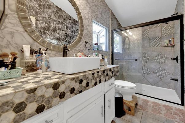 Bathroom, Glass Shower, Interior