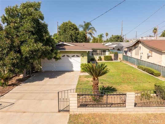 Attached, Backyard, Exterior, Facade, Ranch