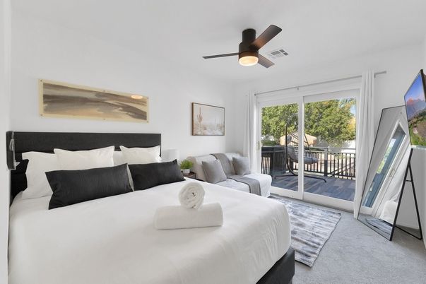 Bedroom, Interior, Recessed Lighting