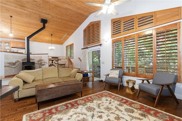 Chandelier, Dining room, Interior, Kitchen, Living room, Pendant Lights, Wooden Ceilings, Wood Texture Flooring
