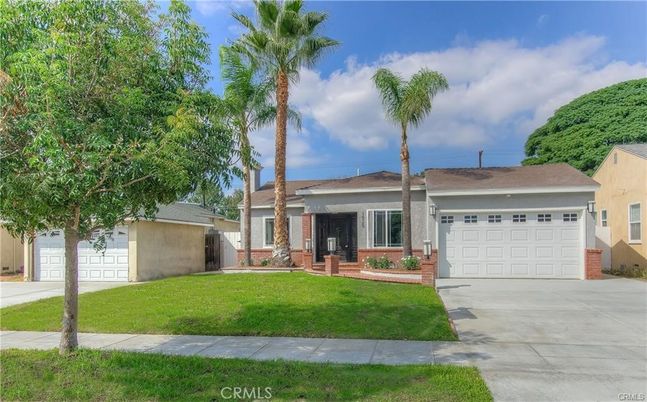 Attached, Backyard, Detached Garage, Exterior, Facade, Ranch