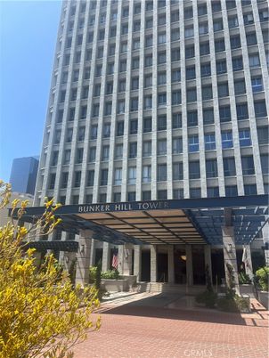 Exterior, Facade, Highrise