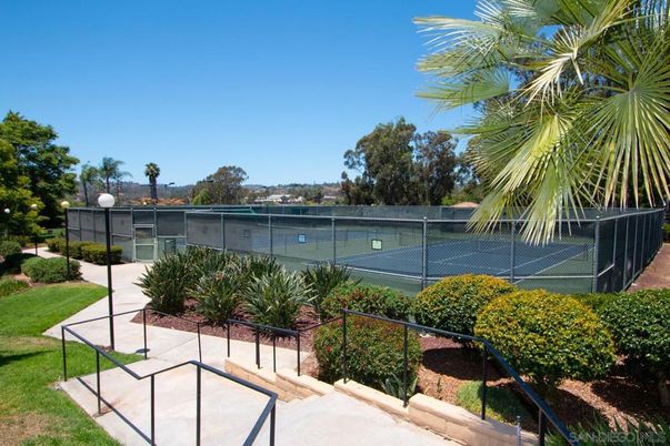 Exterior, Tennis Courts