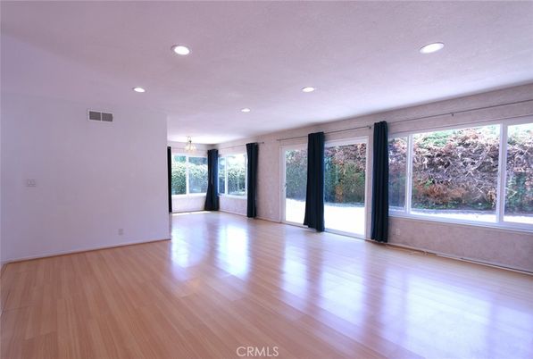 Empty room, Interior, Pendant Lights, Recessed Lighting, Wood Texture Flooring