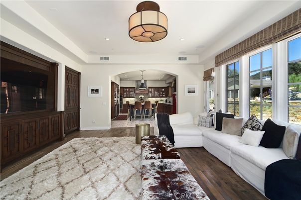 Dining room, Interior, Kitchen, Living room, Pendant Lights, Recessed Lighting, Wood Texture Flooring