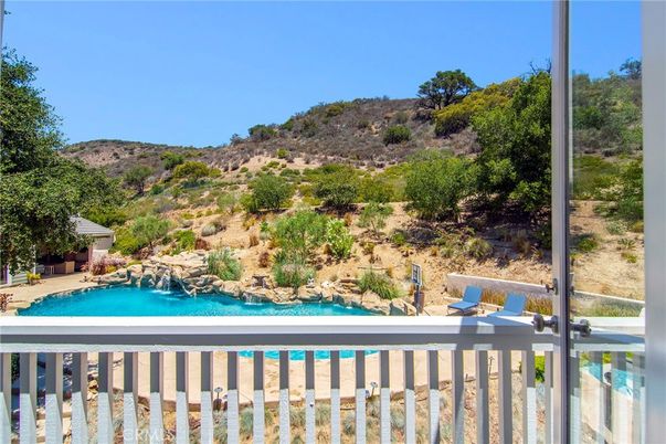 Exterior, Pool, Other