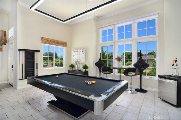 Billiard Table, Game Room, Interior