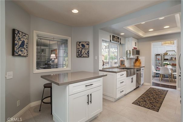 Dining room, Interior, Kitchen, Recessed Lighting