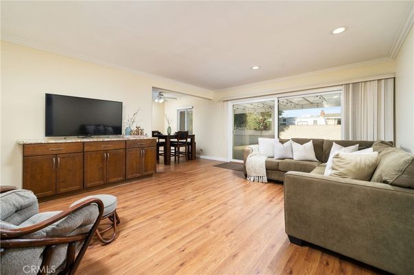 Dining room, Interior, Living room, Recessed Lighting, Wood Texture Flooring
