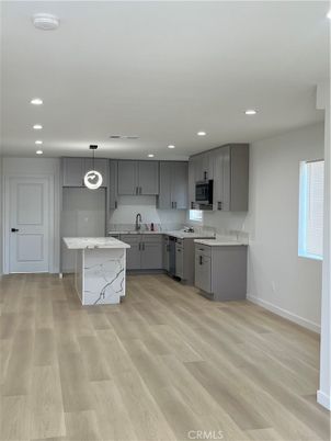 Interior, Kitchen, Pendant Lights, Recessed Lighting, Wood Texture Flooring
