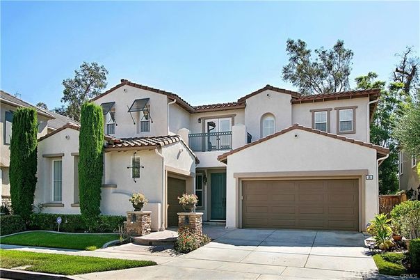 Attached, Exterior, Facade, Spanish Mediterranean