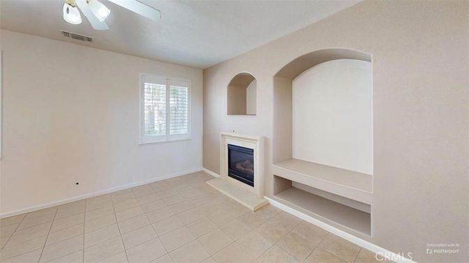 Empty room, Fireplace, Interior