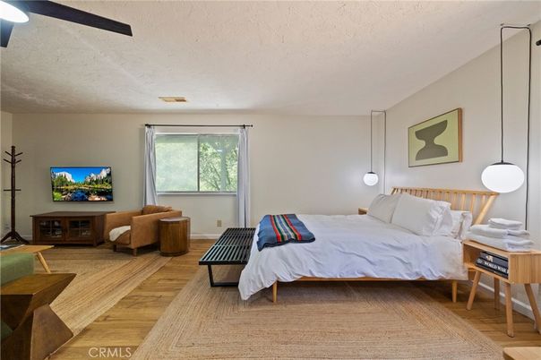 Bedroom, Interior, Pendant Lights, Wood Texture Flooring