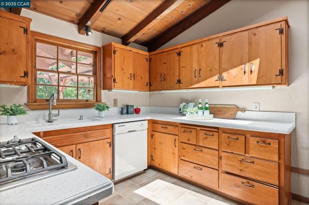 Interior, Kitchen, Wooden Beams, Wooden Ceilings
