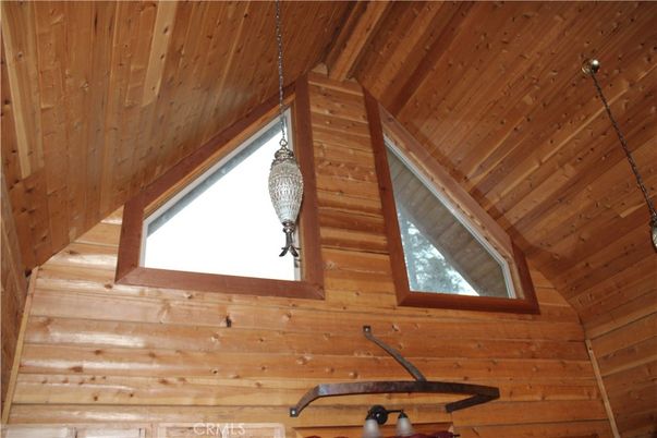 Empty room, Interior, Wooden Ceilings, Wooden Walls