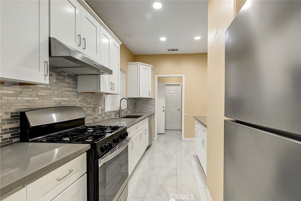 Interior, Kitchen, Marble, Recessed Lighting