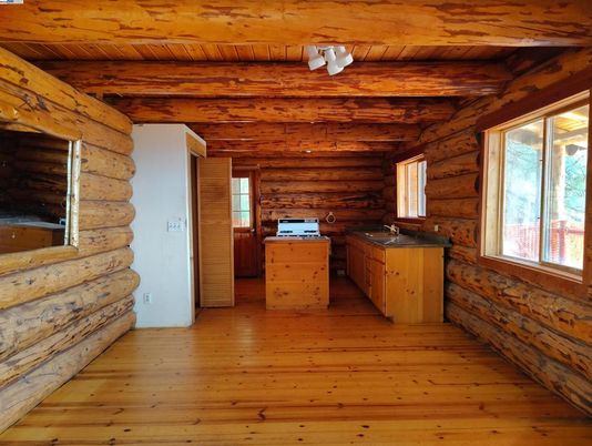 Empty room, Interior, Wooden Beams, Wooden Ceilings, Wood Texture Flooring, Wooden Walls