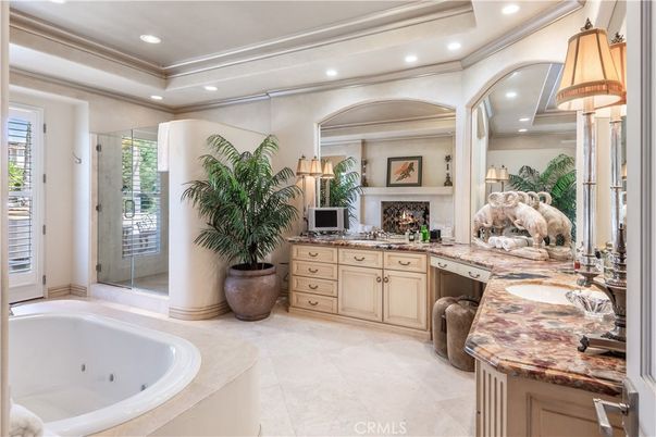 Bathroom, Dual Sink Vanities, Fireplace, Interior, Recessed Lighting