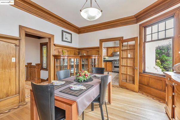 Dining room, Interior, Kitchen, Pendant Lights, Stainless Steel Appliances, Wood Texture Flooring