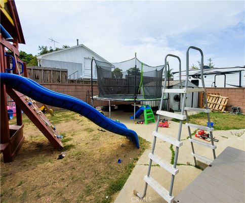 Backyard, Exterior, Playground