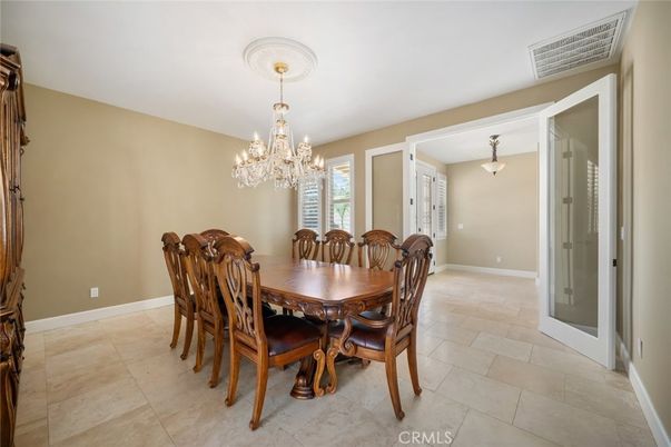 Chandelier, Dining room, Interior